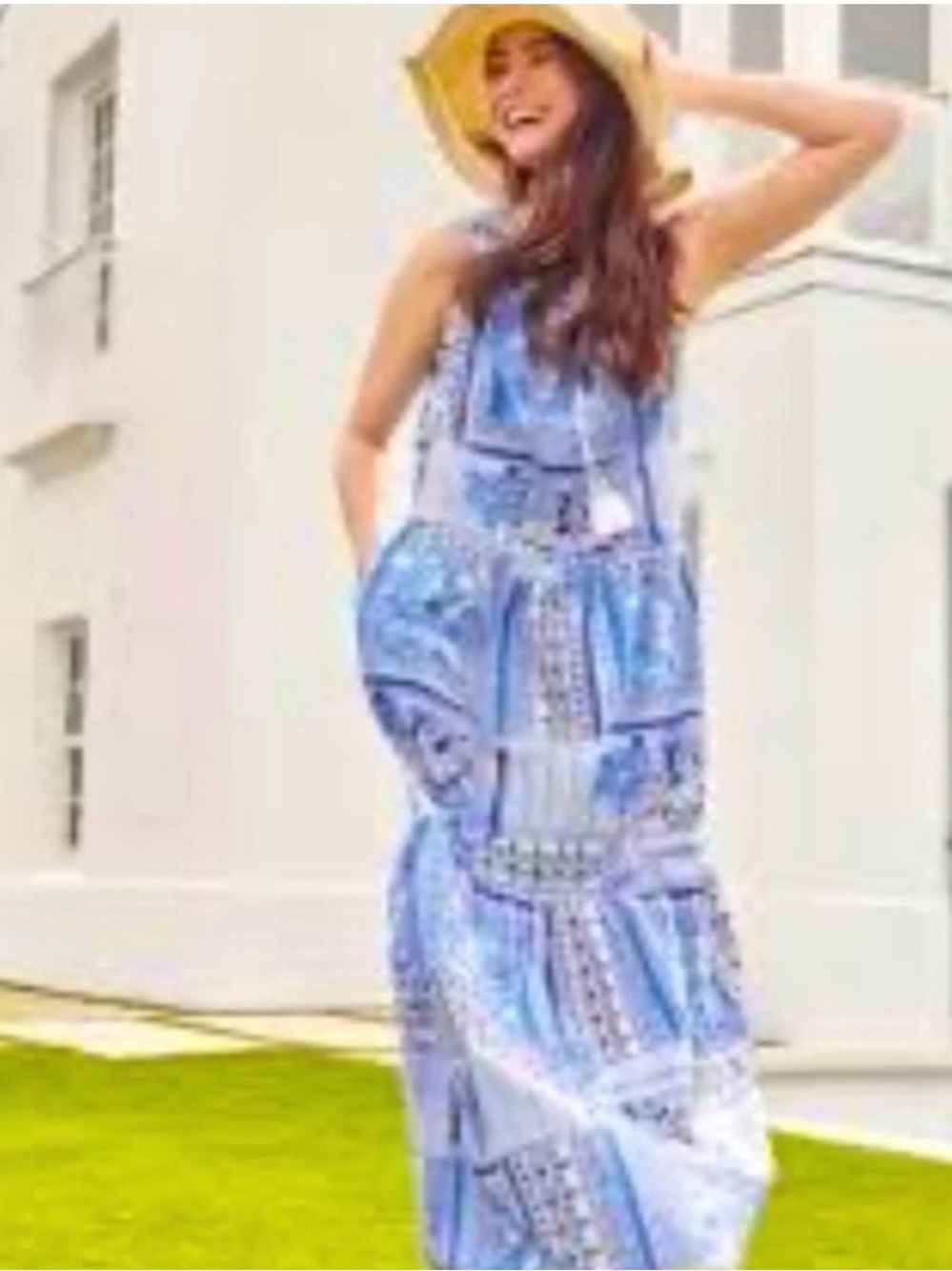 J. McLaughlin Christa Tropical
Print Tassel
Maxi Dress